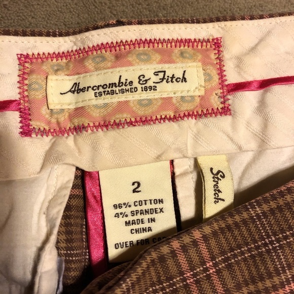 Abercrombie & Fitch Capris - Picture 3 of 3